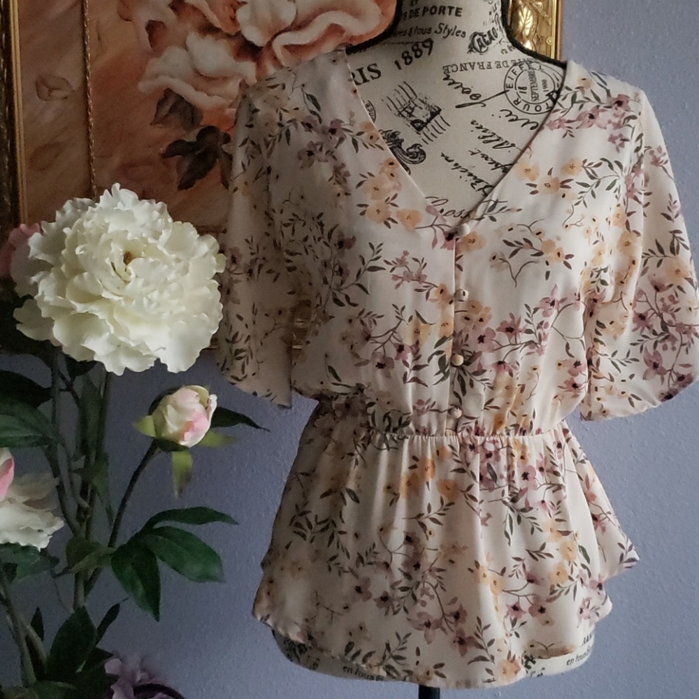 Sienna Sky blouse